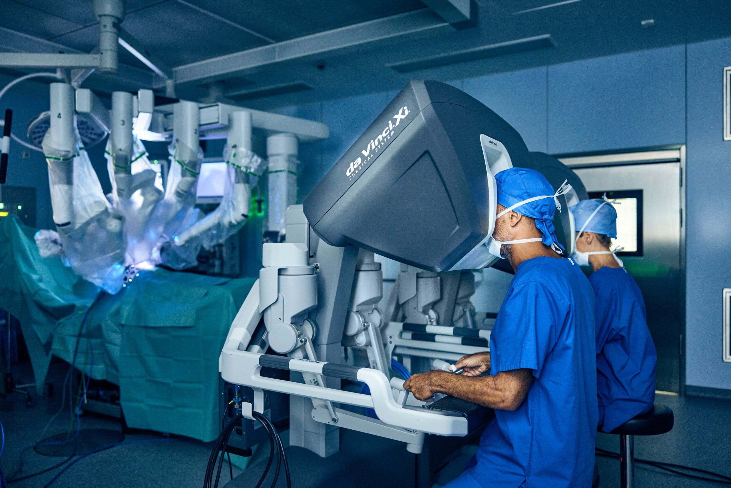 Intervention de chirurgie robot-assistée au bloc opératoire avec le système da Vinci